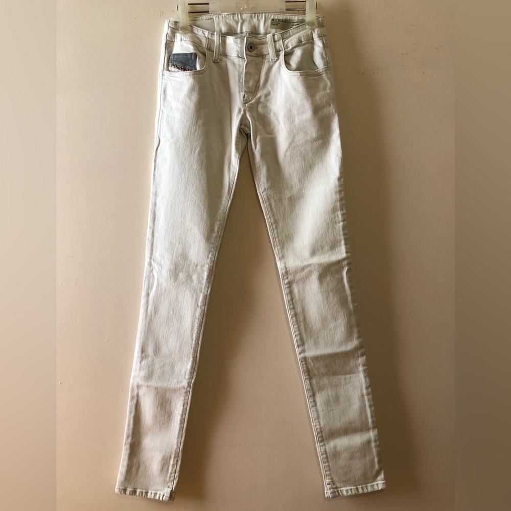 NWOT Diesel Women’s Grupee Skinny Jeans